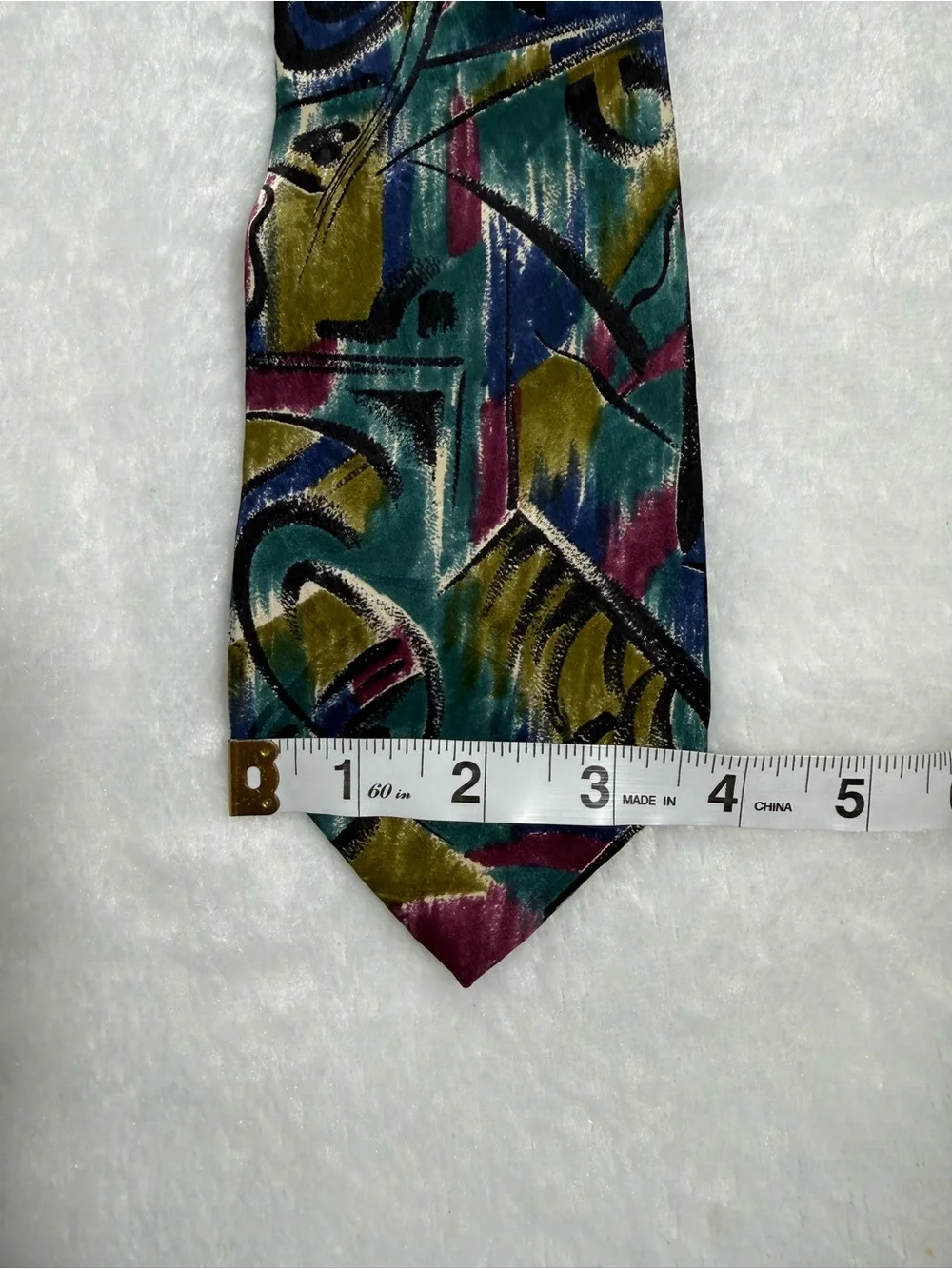 Harvé Benard Vintage 100% Silk Abstract Men’s Tie